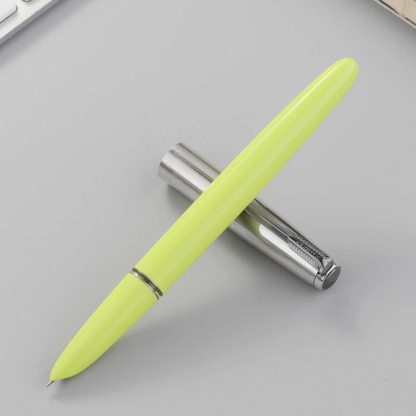 Fountain Pen 616 Plus 0.38mm Extra Fine Iridium Nib Green