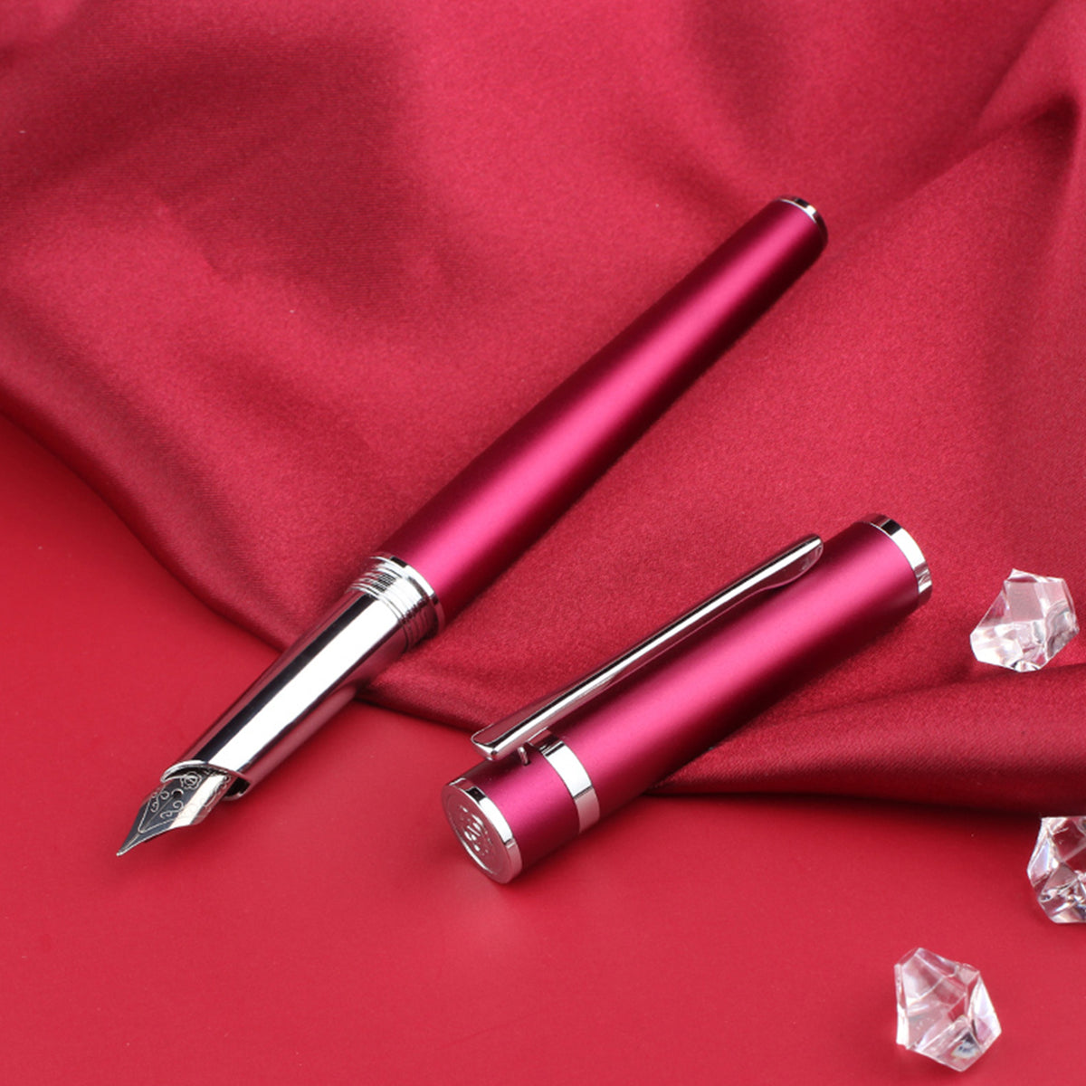 Fountain Pen 605C Fine Nib 0.5 mm Iridium with Notebook Gift Set
