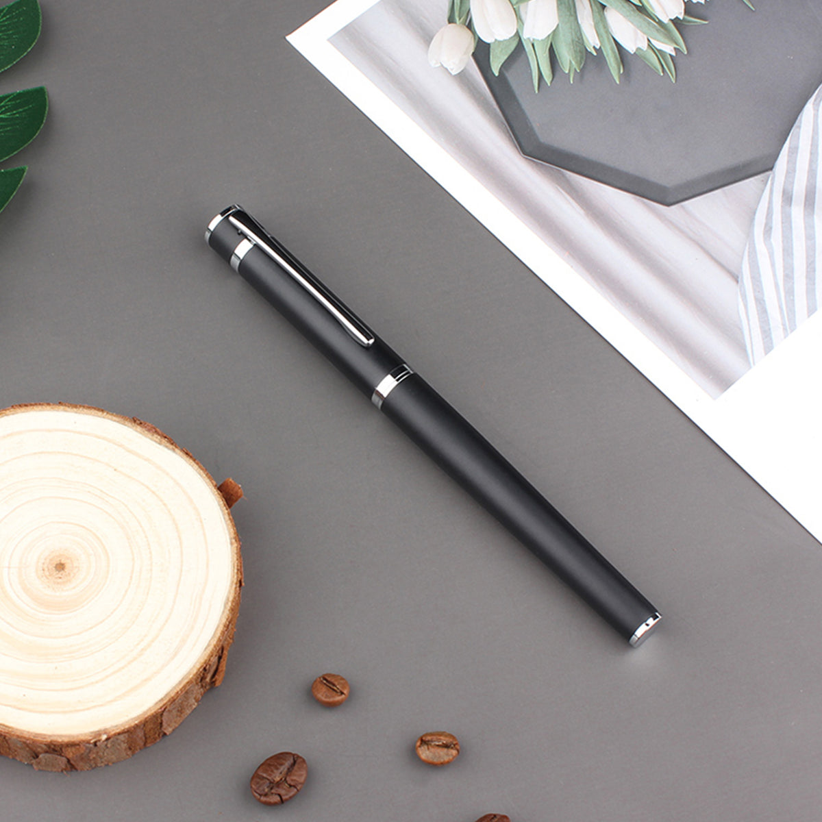 Fountain Pen 605C Fine Nib 0.5 mm Iridium with Notebook Gift Set